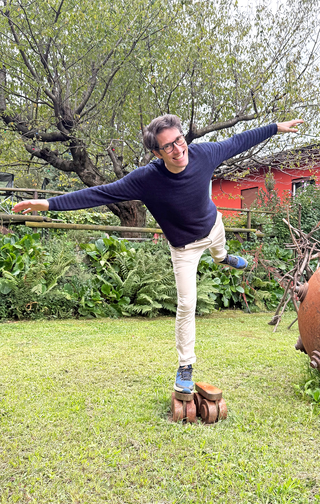 A prova di scemo (autoritratto), Ritratto di Cosimo Filippini sui pattini (settembre 2025)